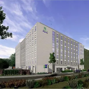 holiday-inn-express-dusseldorf-airport.topcolognehotels.com/